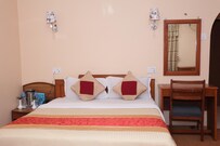Hotel Wildlife Camp, Sauraha Hotel Wildlife Camp, Sauraha