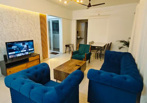 3bhk with Skylounge & pool