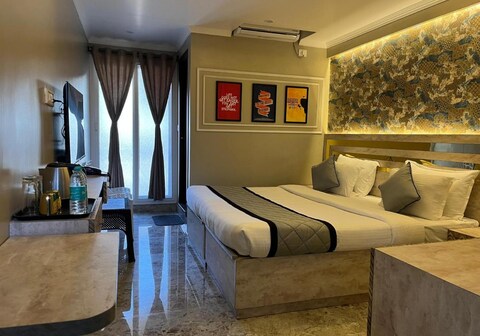 Lg signature suites Kammanahalli
