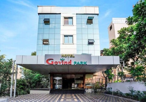 Hotel Govind Park Shirdi - ( 200 Meter From Sai Samadhi Temple )