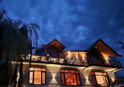 Amaya Retreat Cottage