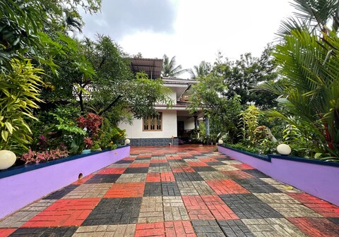 Gloria Homestay - Near Banasurasagar dam