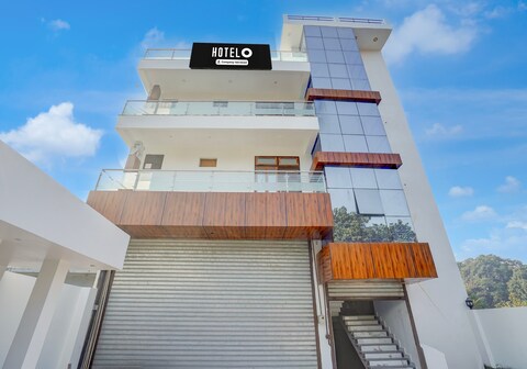 Super Hotel O Chandrika Devi Crossway Lucknow