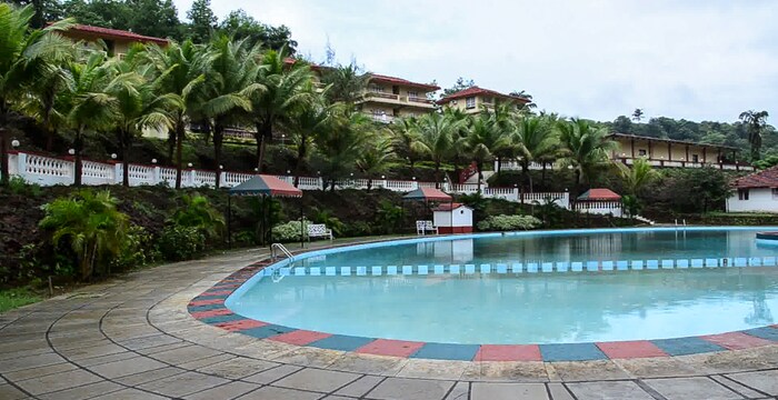 Swimming Pool2