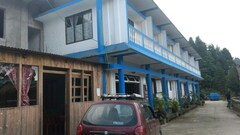 Blue Lagoon Guesthouse (Ground Floor Deluxe Room), Mirik Blue Lagoon Guesthouse (Ground Floor Deluxe Room), Mirik