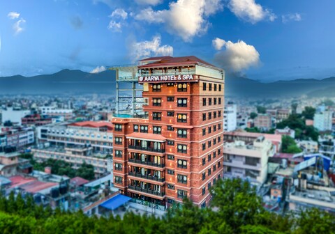 Aarya Hotel And Spa