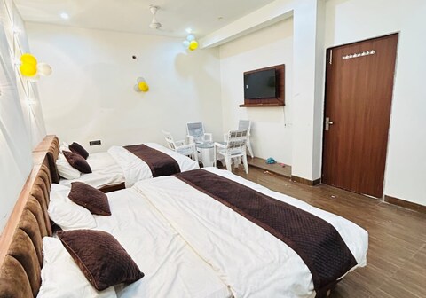 Shree Bankey Bihari Home Stay