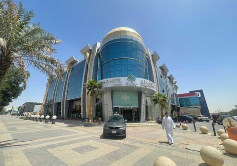 Sunday Business Avenue Formerly Rand Hotel