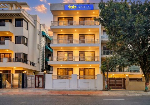 FabHotel Sarala Residency