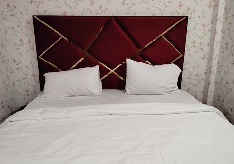 Hotel O Hotal Cloud Inn