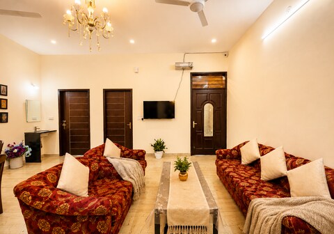 2BHK Spacious Lux Arjun Villa | Central Udaipur