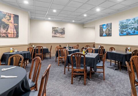 Best Western Forest Inn