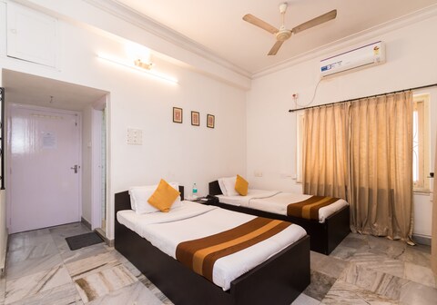 Super Hotel O Rathi Kunj Near City Centre Salt Lake