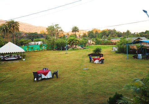 Far Out Field Resort