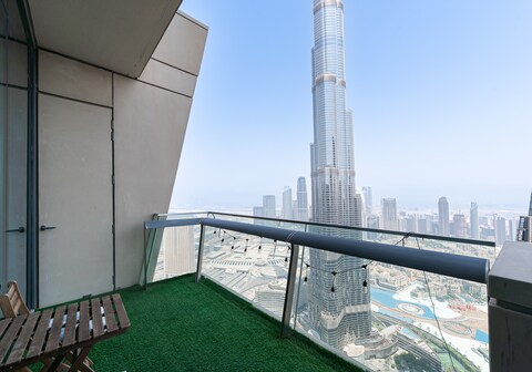 Elegant 4BR High-Rise Overlooking Burj Khalifa & Fountains
