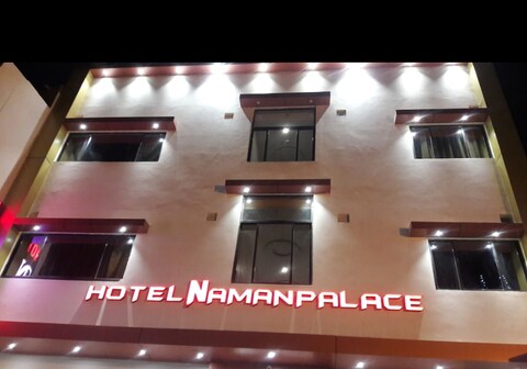 HOTEL NAMAN PALACE