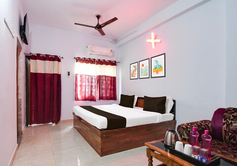 Hotel O Shree Guest House
