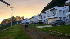 Sixteen degrees resort, Kodaikanal Sixteen degrees resort, Kodaikanal