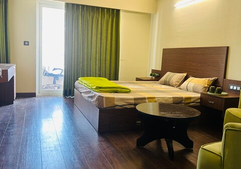 Globe homes