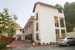 OYO 020 Hotel Silver Tree Inn, Nainital OYO 020 Hotel Silver Tree Inn, Nainital