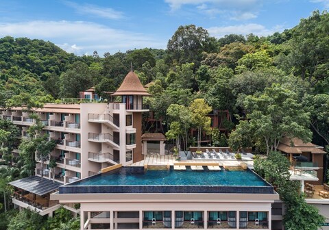 Avani Ao Nang Cliff Krabi Resort
