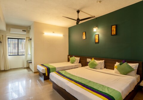 Itsy Hotels Vijaya Residency