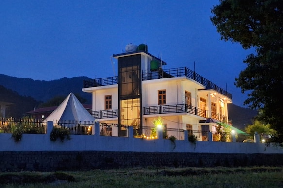 La Maison - A Boutique Bed and Breakfast