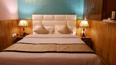 Mount Royale, Darjeeling Mount Royale, Darjeeling