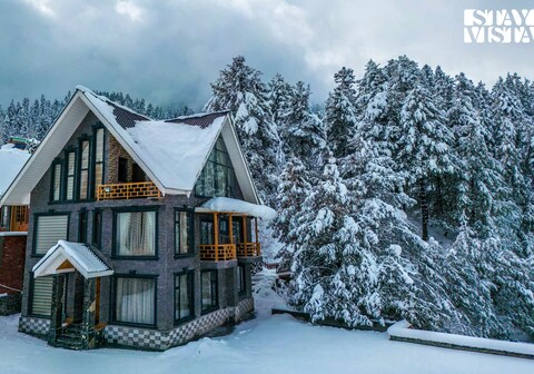 StayVista at Suite Room @ Frozen Fall - Tangmarg
