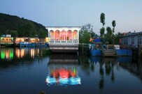 Hotel Shiraz Delux , Srinagar Hotel Shiraz Delux , Srinagar