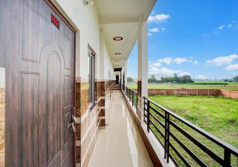 Hotel O Alankrit Palace