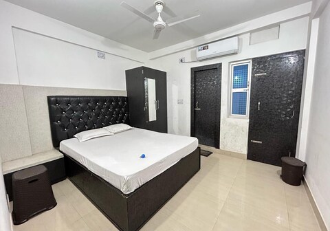 HOTEL SAI RESIDENCY
