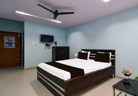 Hotel O Royal