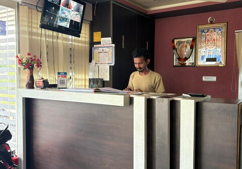 Parvathi Comforts Inn