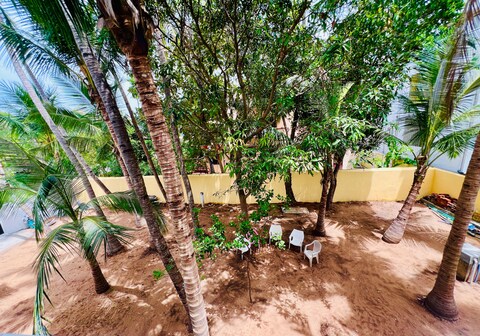 DJ residency, Walk to Serenity Beach