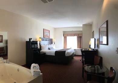 Best Western Roanoke Inn and Suites