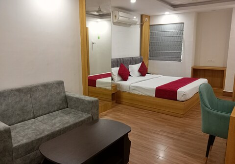 Hotel BS Residency