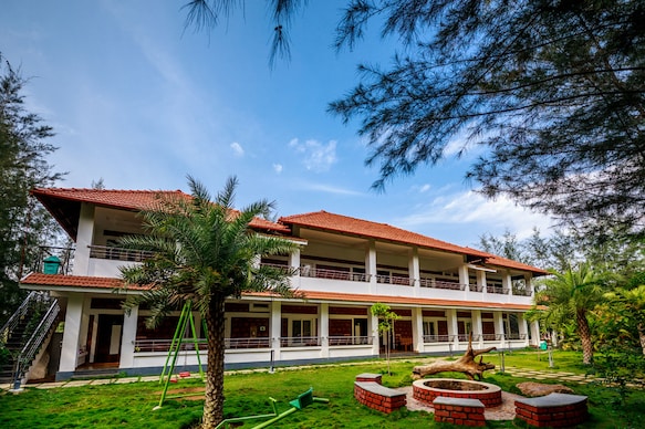 SRJungle Resort