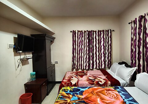 The blue line residency Ooty