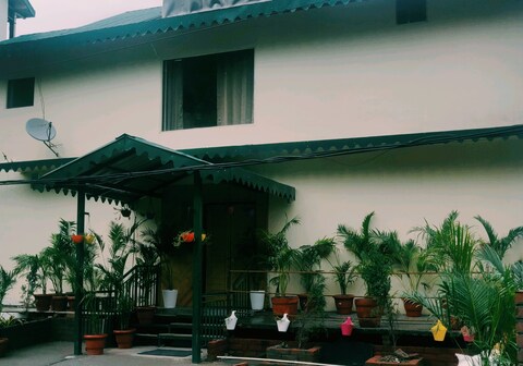 Nature View Villa | Kitchen & Caretaker