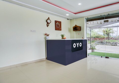 SPOT ON Bamboo Blooms