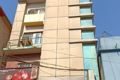 Hotel Green Palace, Bhubaneshwar Hotel Green Palace, Bhubaneshwar