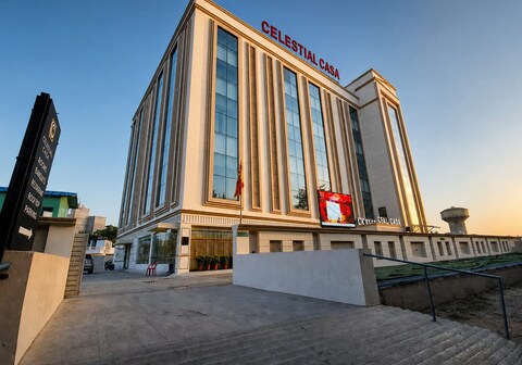Celestial Casa