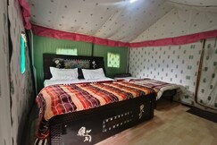 Namaste Sari, Chopta Namaste Sari, Chopta