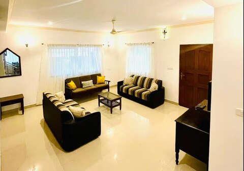 Varca 3BHK Villa with Field-View & Beach Proximity