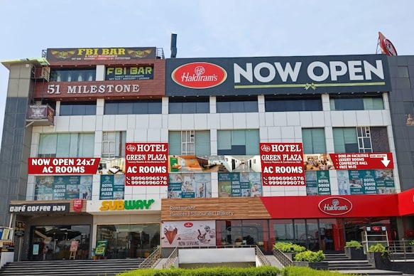 HOTEL GREEN PLAZA