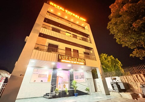Hotel Yuvraj