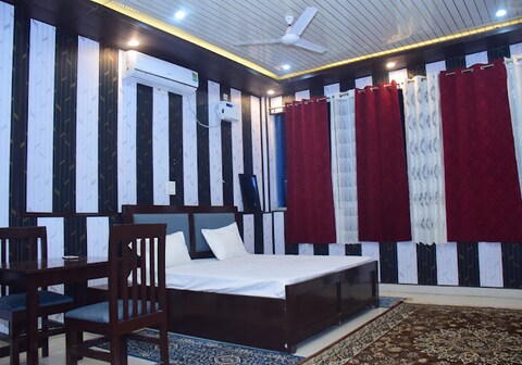 HOTEL AWADH VILAS AYODHYA