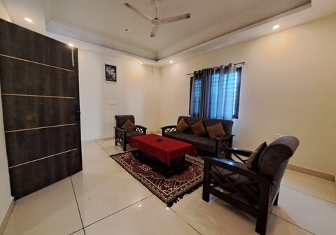 Castle Inn 2 BHK