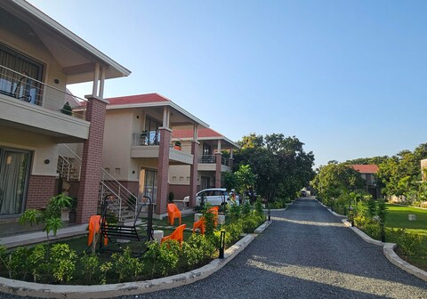 The Grand Meera Bhagvati Resort